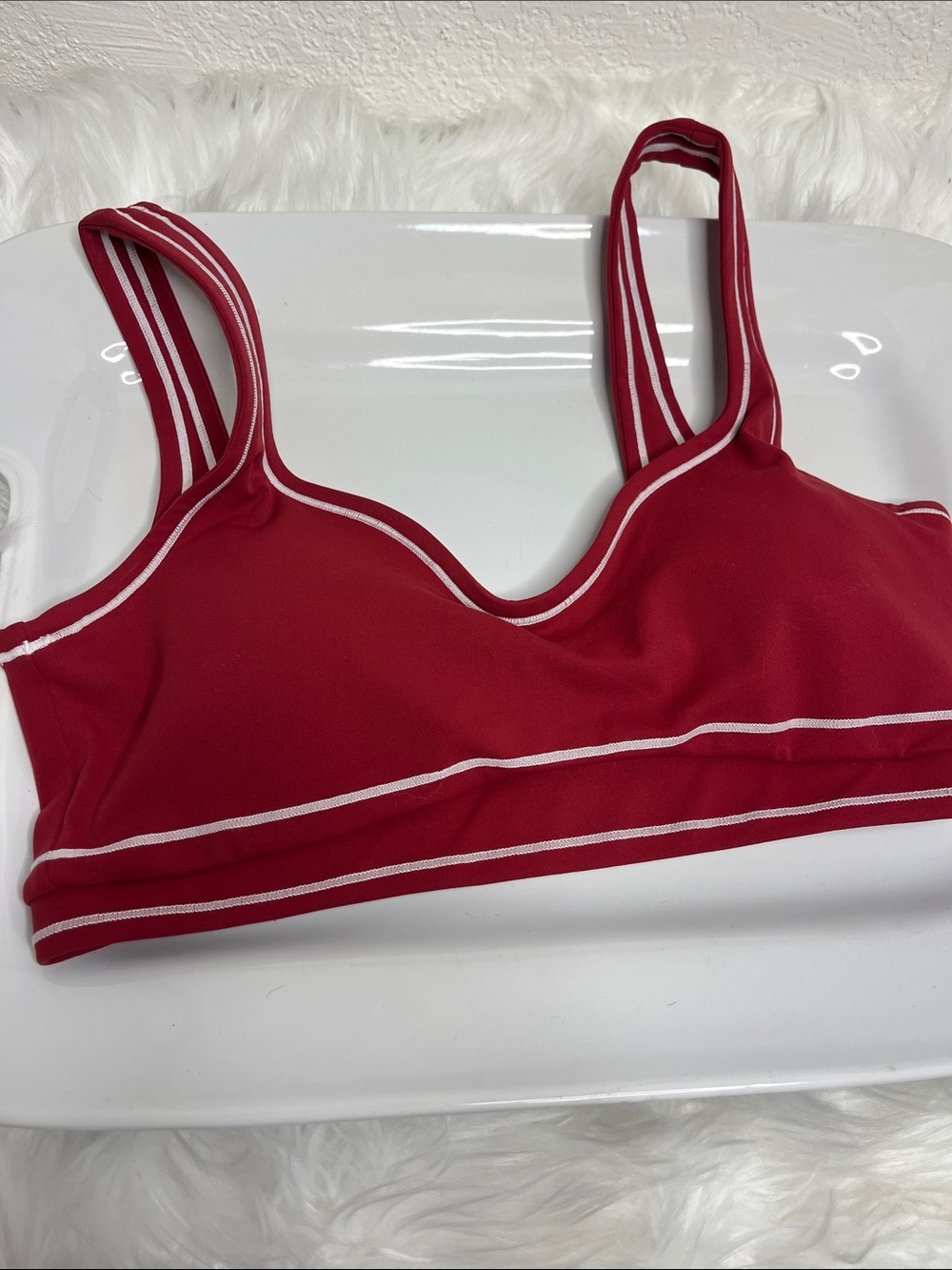Women’s Red Seam-Trim Sports Bralette